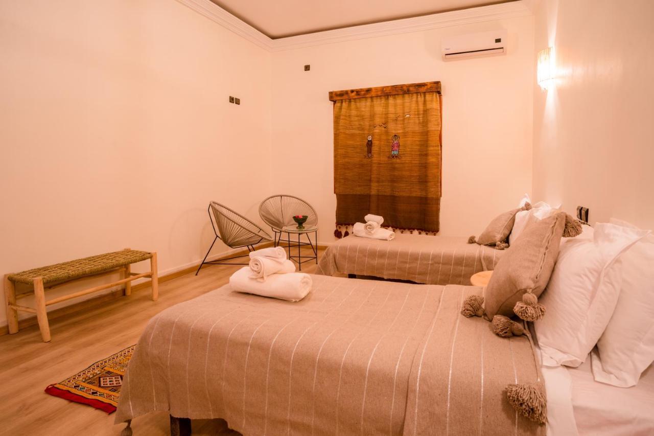 Riad Tumast Ait Slimane Esterno foto