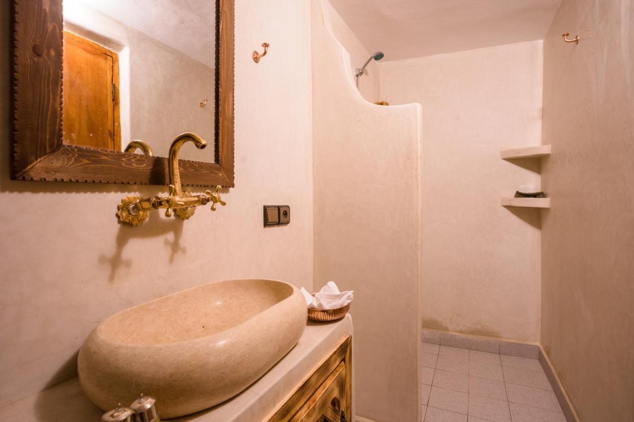 Riad Tumast Ait Slimane Esterno foto