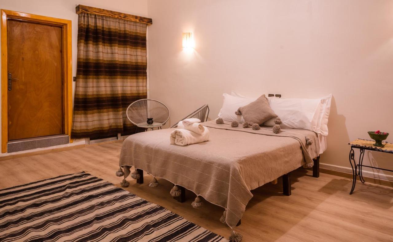 Riad Tumast Ait Slimane Esterno foto