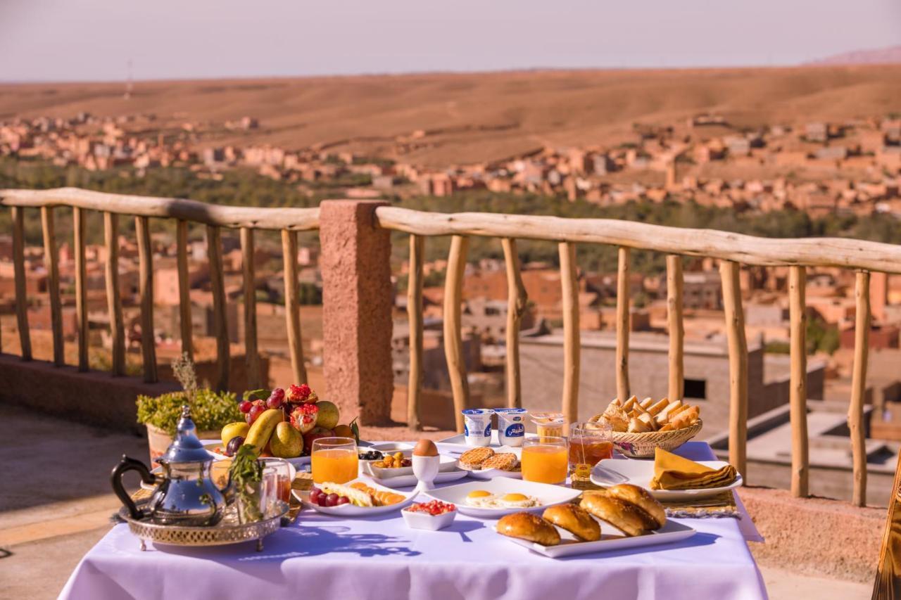 Riad Tumast Ait Slimane Esterno foto
