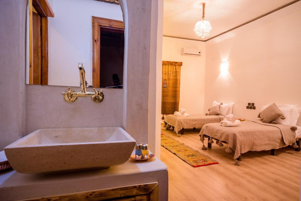 Riad Tumast Ait Slimane Esterno foto