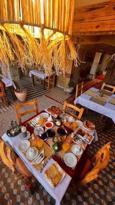 Riad Tumast Ait Slimane Esterno foto